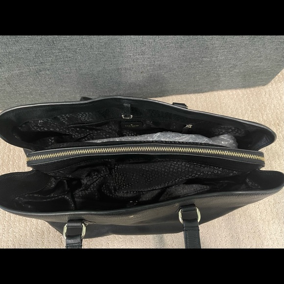 Kate Spade Tote (Large) - Picture 10 of 11